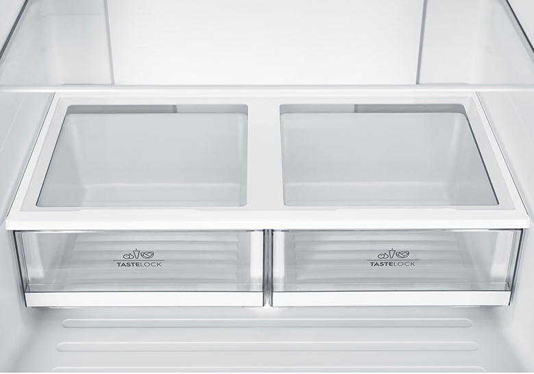 Tủ lạnh Electrolux Inverter EQE4960A-B ngăn rau quả giữ ẩm