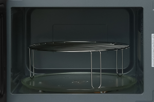 Lò vi sóng có nướng Electrolux EMG23K22B 23 lít