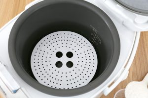 Nồi cơm điện tử Toshiba 1.8 lít RC-18NMFVN(W)