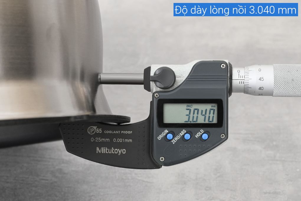 Nồi cơm áp suất cao tần Cuckoo 1.8 lít CRP-LHBR1000F Nồi cơm áp suất cao tần Cuckoo 1.8 lít CRP-LHBR1000F