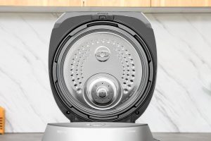 Nồi cơm áp suất cao tần Cuckoo 1.8 lít CRP-LHBR1000F