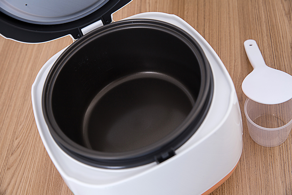 Nồi cơm nắp gài Cuckoo 0.5 lít CR-0331 Nồi cơm nắp gài Cuckoo 0.5 lít CR-0331