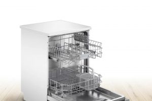 May Rua Chen Doc Lap Bosch Sms2itw04e