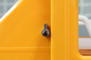 Tu Dong Sanaky 350 Lit Vh 4899kb