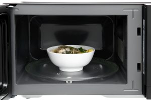 Lò vi sóng Panasonic NN-SM33NBYUE 25 lít