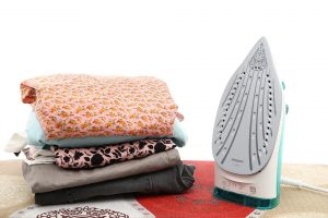 Bàn ủi hơi nước Philips DST3030/70 2400W