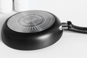 Chảo nhôm chống dính vân đá đáy từ 24 cm Tefal Ultimate G2680472