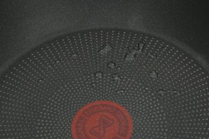 Chảo nhôm sâu chống dính vân đá đáy từ 28 cm Tefal Ultimate G2681972