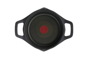 Nồi đúc cao cấp có miệng rót 20cm Tefal Robusto E2494444