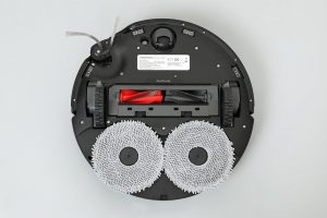 Robot hút bụi lau nhà Roborock Q Revo 5V1 - Đen
