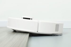 Robot hút bụi lau nhà Roborock Q Revo 5V1 - Trắng