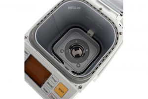 Máy làm bánh mì Panasonic SD P104WRA