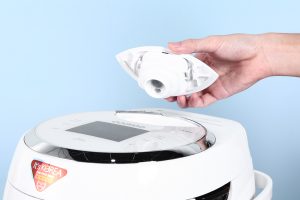 Nồi cơm điện tử Cuckoo 1.8 lít CR-1020F/WHWHVN