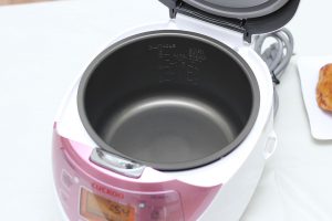 Nồi cơm điện tử Cuckoo 1 lít CR-0631F/IVPIVNCV