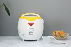 Nồi cơm nắp gài Cuckoo 1.08 lít CR-0671/YWVNCV