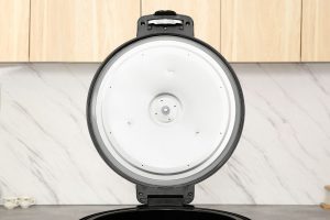 Nồi cơm nắp gài Cuckoo 6.3 lít CR-3555/BKSTVNCRCV